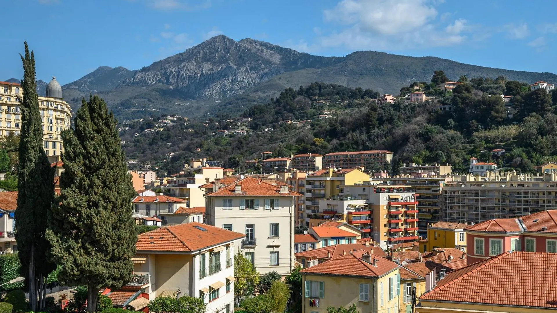 'L'Alicante Proche' Gare, Terrasse, Vue Mer Menton Apartment