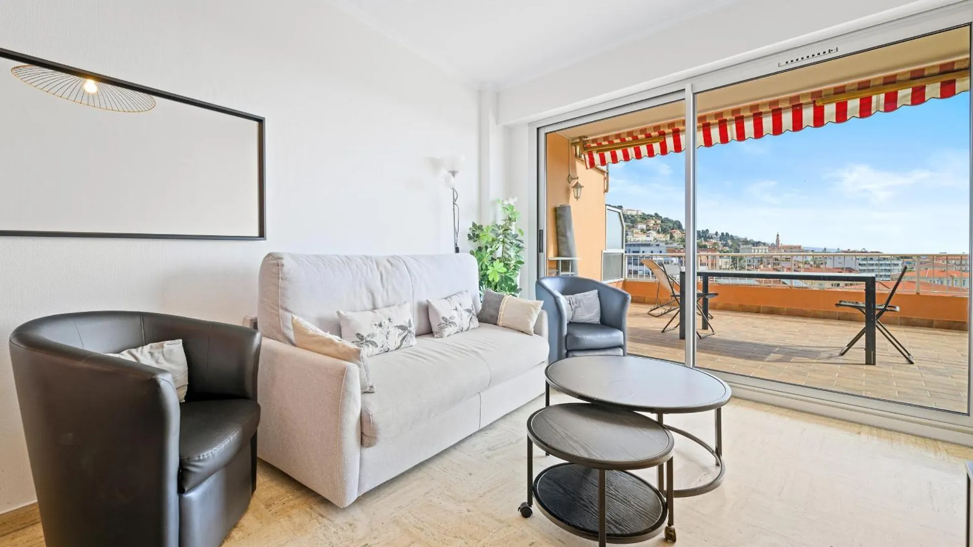 Apartment 'L'Alicante Proche' Gare, Terrasse, Vue Mer Menton